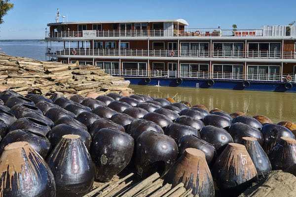 Paukan Princess' 8-Day New Upper Irrawaddy - Day Two - Stoneware by the River Bank