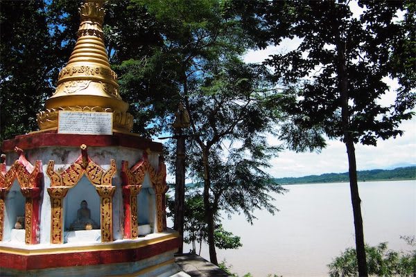 Paukan Princess' 8-Day New Upper Irrawaddy - Day Eight - A Small Shrine by the River