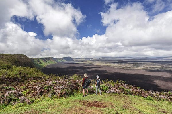 Scalesia住宿5天的惊人的Isabela Program Day Two - Out on Excursion.