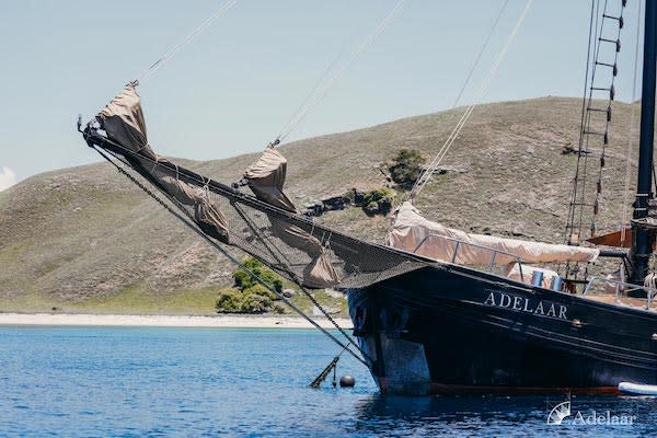 Adelaar's 11-Day Bali to Maumere - Day 8 - Boat Sideview