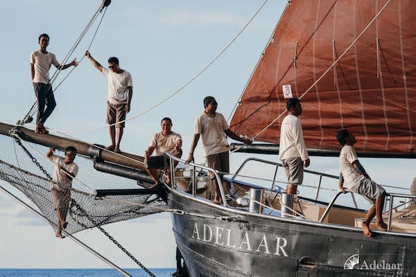 Adelaar's 11-Day Ambon to Maumere - Day 11 - Adelaar's Crew