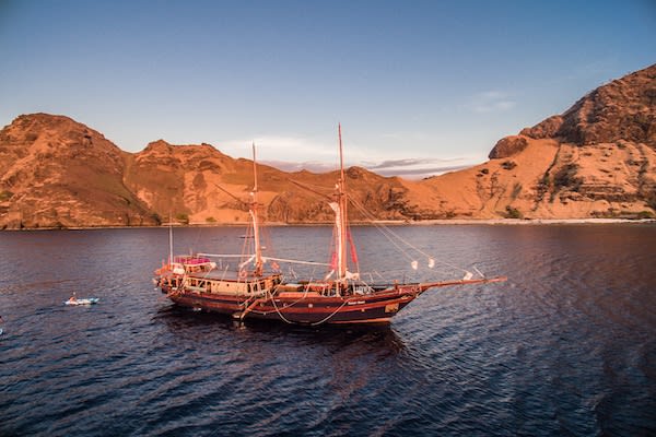 Carpe Diem's 8-Day Komodo: Labuan Bajo to Bima - Day 4 - Sailing in Komodo National Park