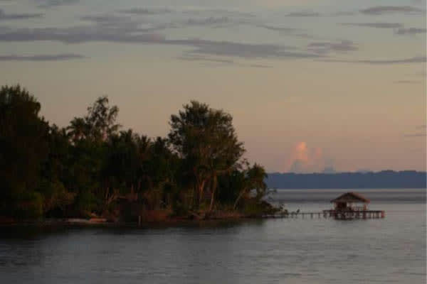 Mutiara Laut - Hidden Lagoons, Endless Reefs, & Manta Rays: North & Central Raja Ampat- Day 1