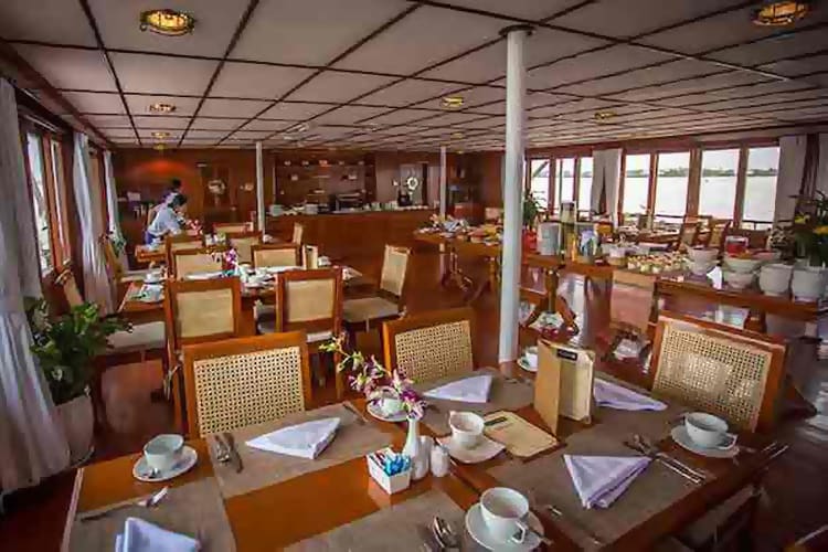 Tonle Pandaw - Classic Mekong: Siem Reap - Saigon - Day 2