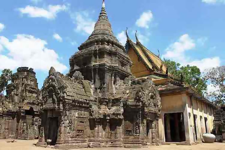 Tonle Pandaw - Classic Mekong: Siem Reap - Saigon - Day 7