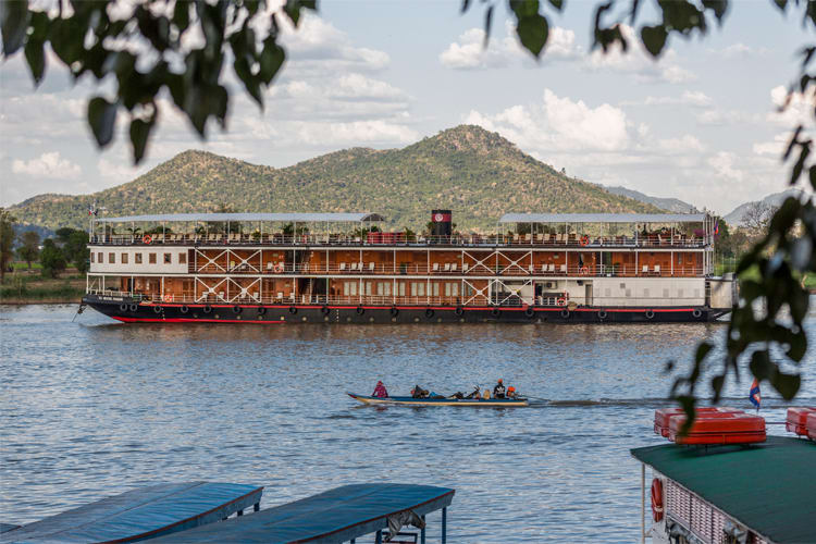 Tonle Pandaw - Phnom Penh - Siem Reap - Day 5