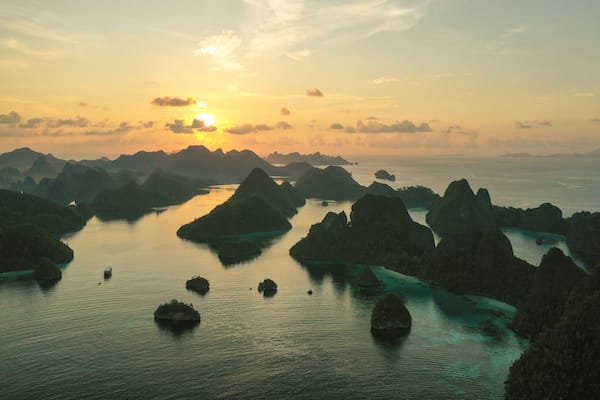 Rebel - Raja Ampat - Day 1