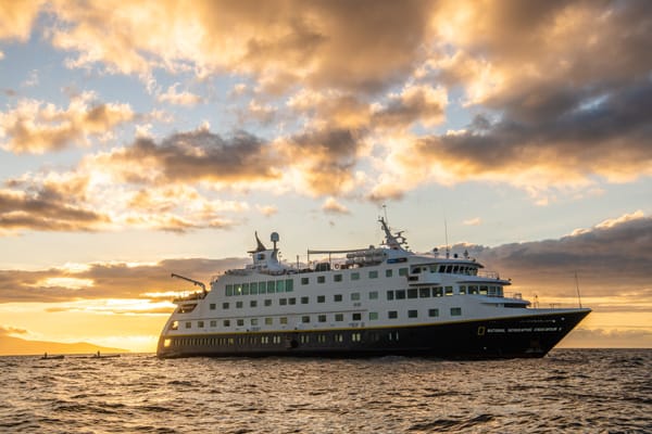 Endeavour II - Galapagos Eastern Islands