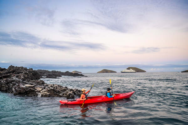 Endeavour II - Galapagos Western Islands