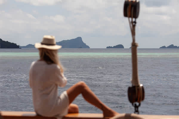 Si Datu Bua - Journey to the Majestic Equatorial Shores of Raja Ampat - Day 1