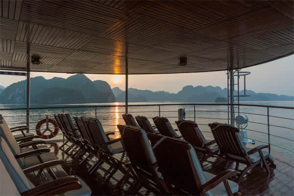 Angkor Pandaw - Halong Bay, Red River, & Laos Mekong - Day 4