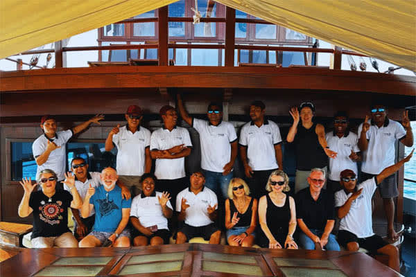 Katharina - Spice Islands to the whale Sharks: Ambon-Kaimana - Day 14