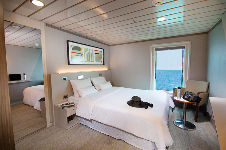 La Pinta's Luxury Plus Cabin - Interconnected.