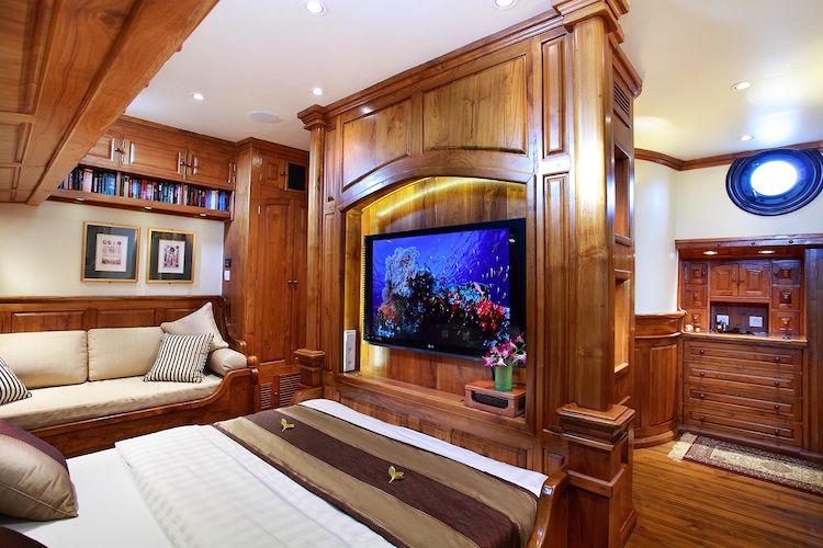 Adelaar's Master Suite