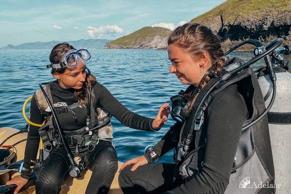 Adelaar's 12-Day Alor & The Forgotten Island: Maumere to Saumlaki - Day Eight - Getting Ready for Diving