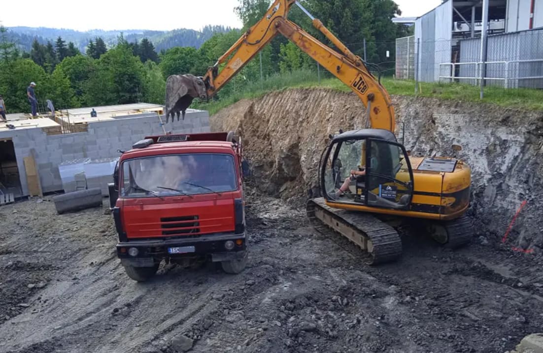Realizácia firmy Zemné a výkopové práce Orava – Výkopové práce / bagrista – Žilinský kraj