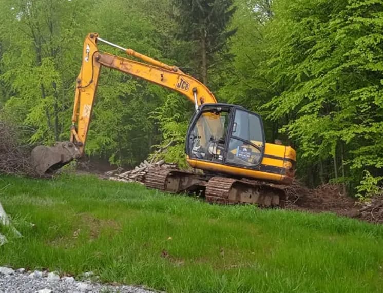 Realizácia firmy Zemné a výkopové práce Orava – Výkopové práce / bagrista – Žilinský kraj