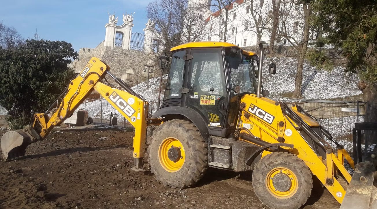 Realizácia firmy Transtuff s.r.o – Výkopové práce / bagrista – Bratislava