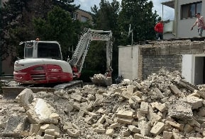 Realizácia firmy Výkopové práce, práce s hydraulickou rukou, Autodoprava-Dobša – Výkopové práce / bagrista – Bratislava