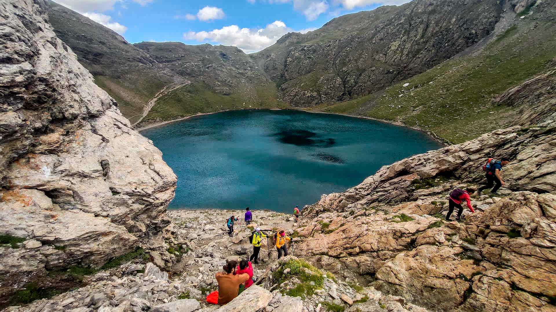 Ascensión al ibón de Bernatuara desde Bujaruelo
