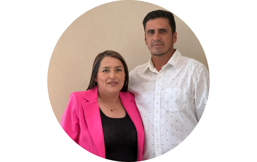 Edificadores Everardo Maldonado y Ma. de Luz Sánchez