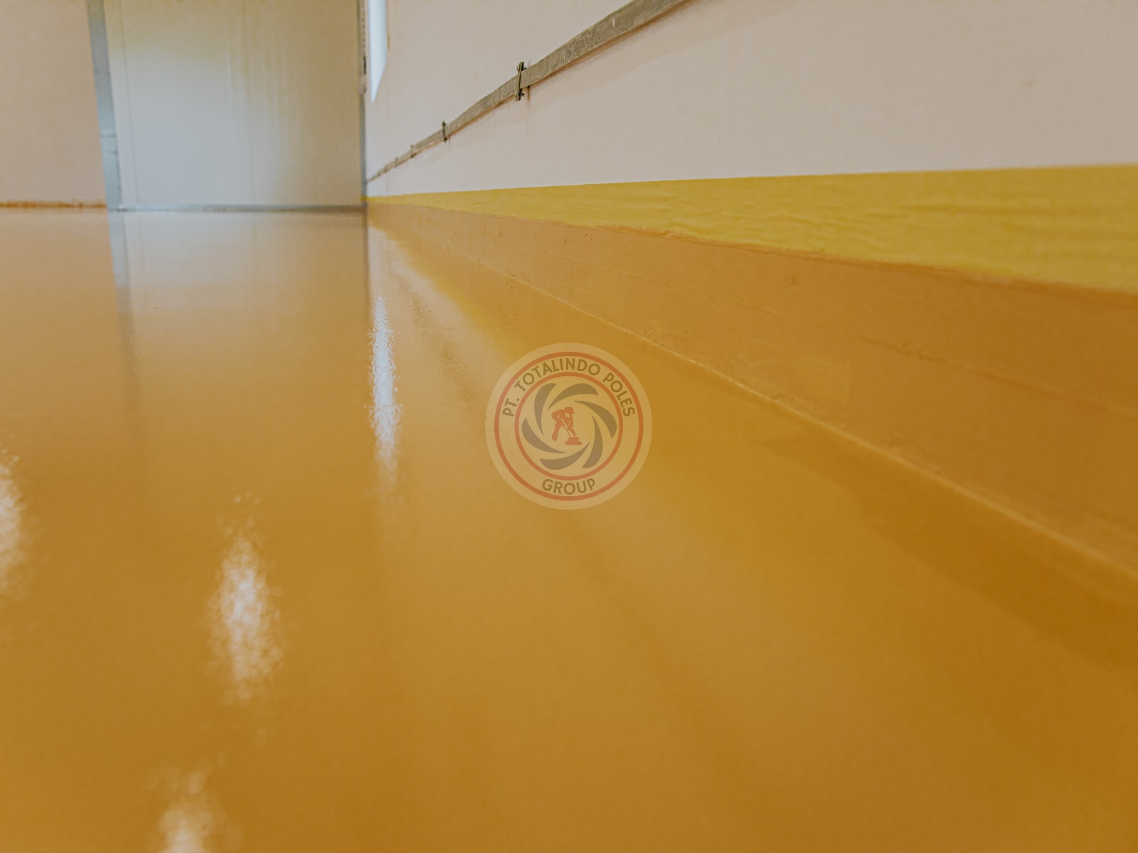 Jasa Epoxy Lantai Pergudangan Pabrik Parkiran Murah Berkualitas area Cikarang Karawang Jawa Barat