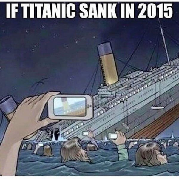 If Titanic sank in 2015. もしタイタニック号が2015年に沈没したら