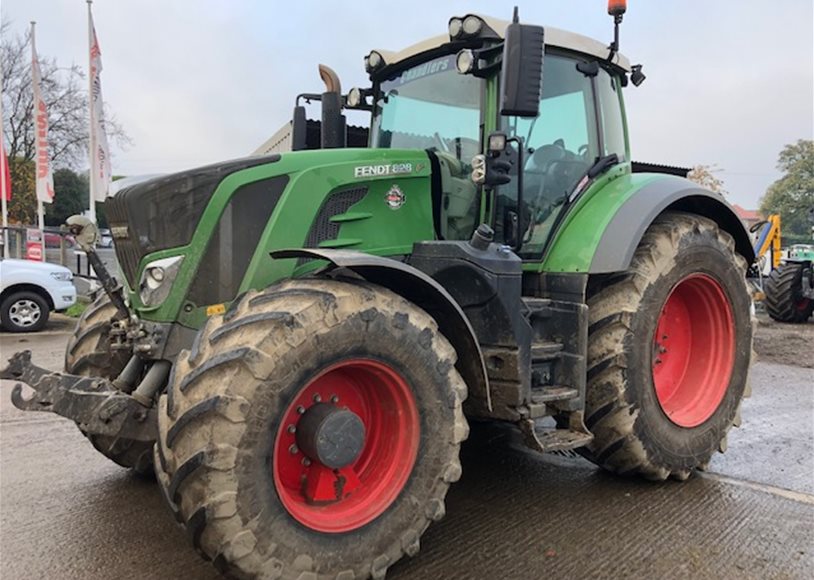 Fendt 828 S4 Tractor - Image 3