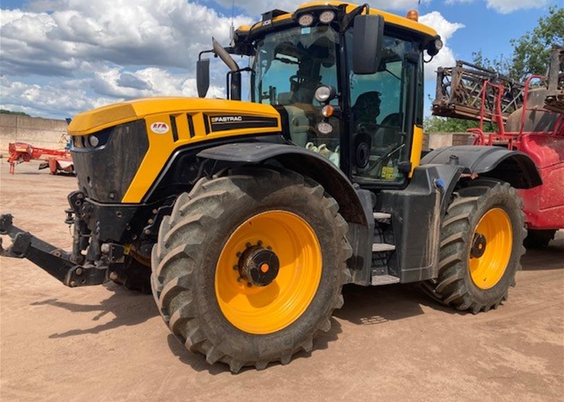Jcb 4220 Tractor - Image 3