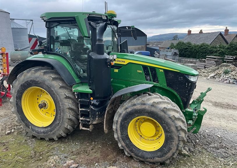John Deere 7R 330 Tractor - Image 2