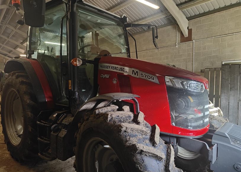 Massey Ferguson 5709M CAB Tractor - Image 2