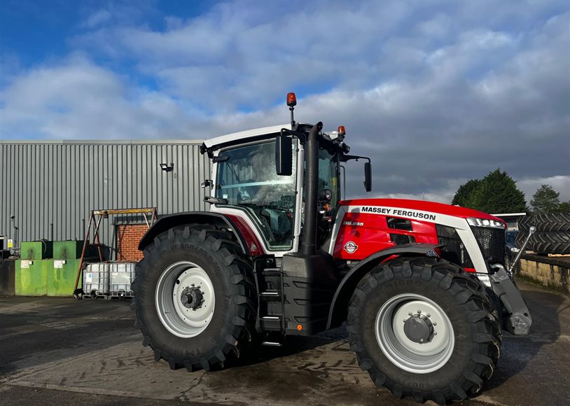 Massey Ferguson 8S.265EXD7 Tractor - Image 2