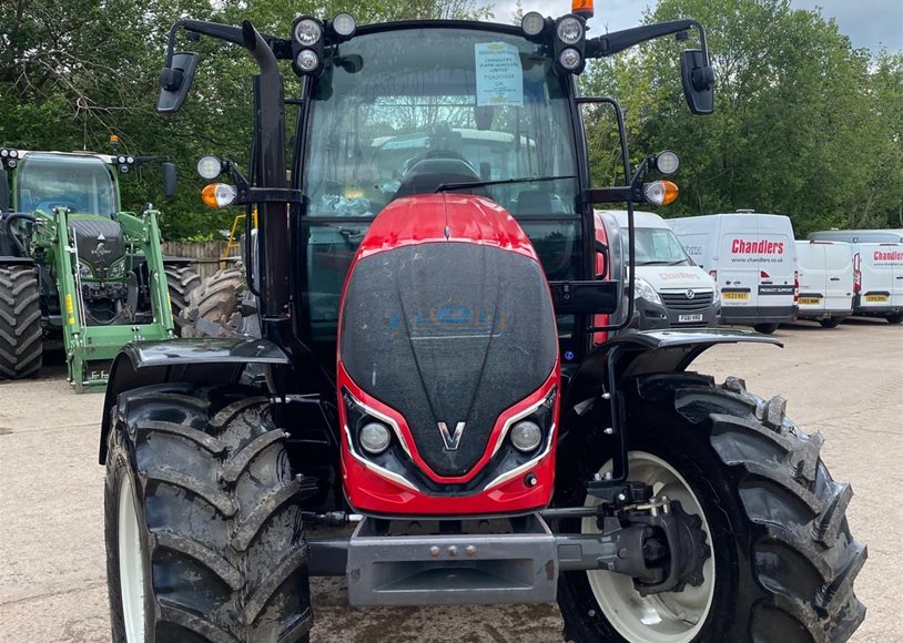 Valtra A115MH4 Tractor - Image 6