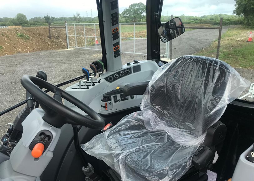 Valtra A85SH Tractor - Image 9