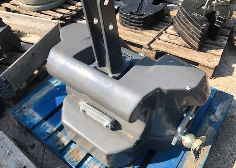 Valtra MISC Weight - Image 3