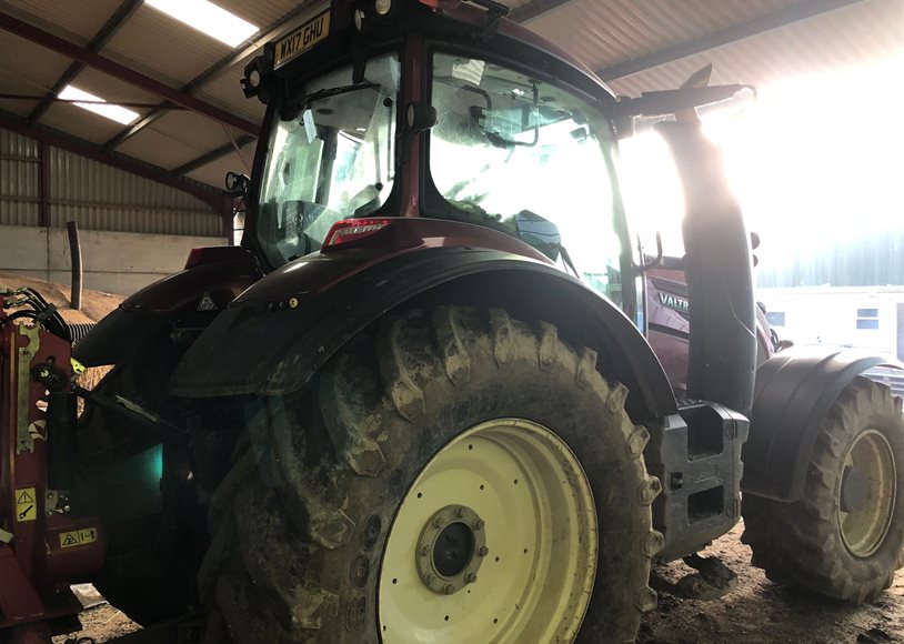Valtra T174EA Tractor - Image 5