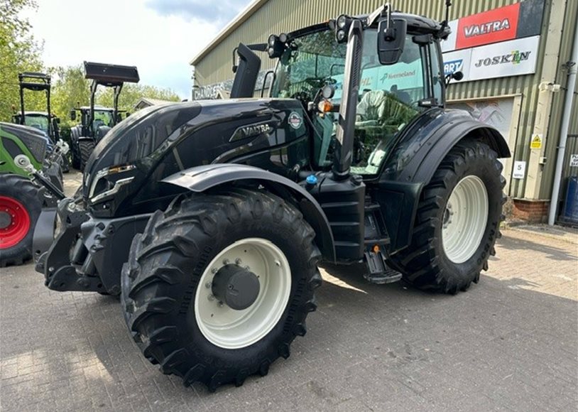 Valtra T175EA Tractor - Image 3