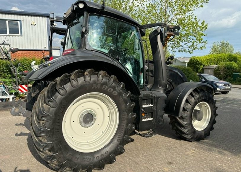 Valtra T175EA Tractor - Image 5