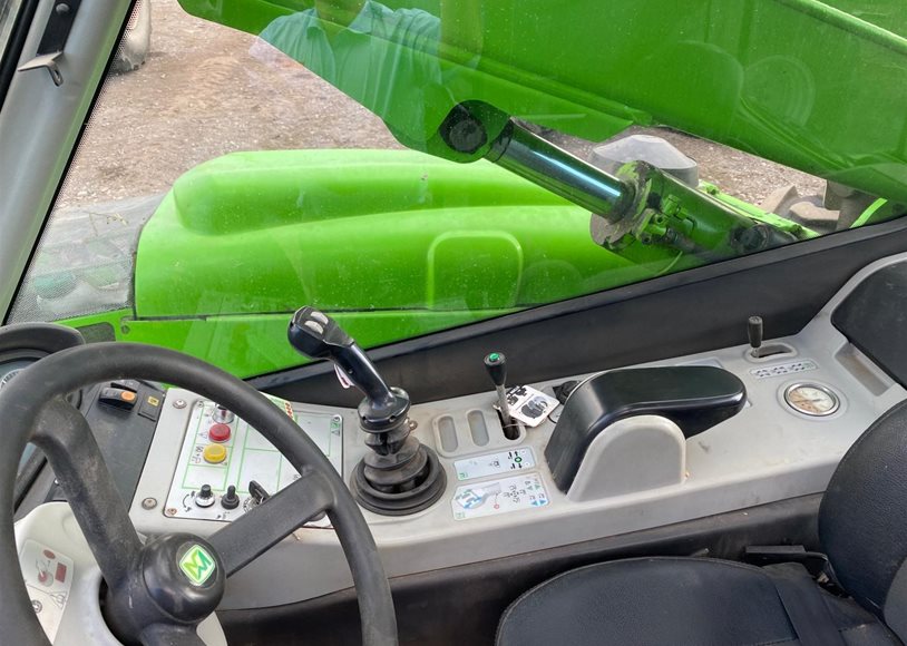 Merlo P32.6 Forklift - Image 12