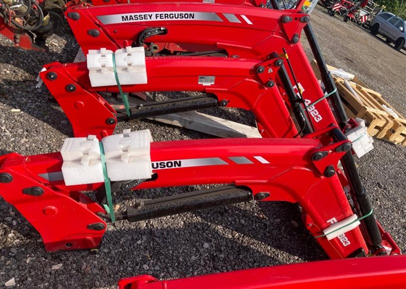 Alo FL.3823 Loader - Image 3