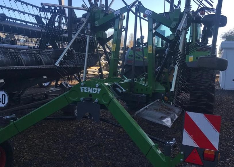 Fendt 671 Rake - Image 4