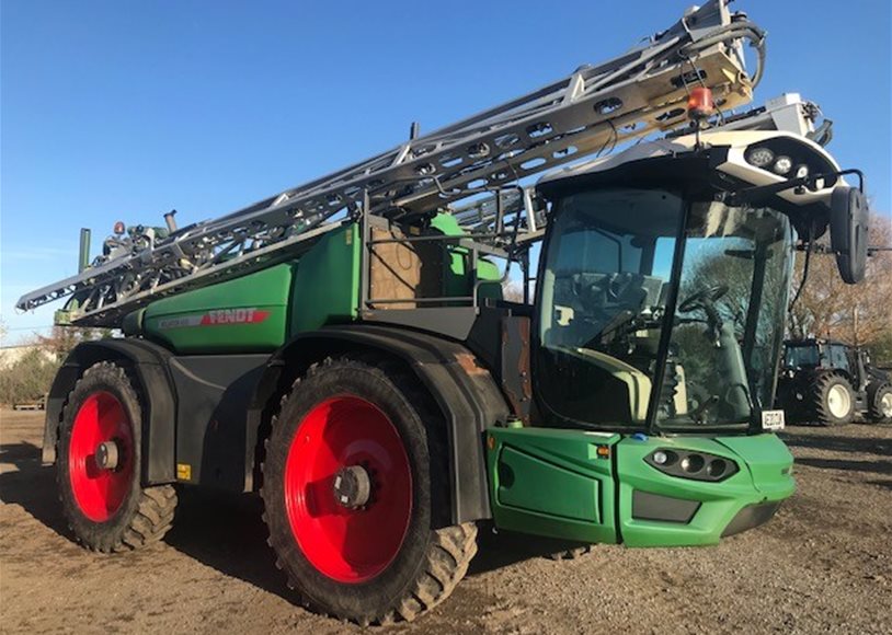 Fendt 655 Sprayer (S/P) - Image 2