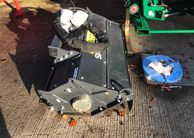 Spearhead TWIGA C60 Hedgecutter - Image 6