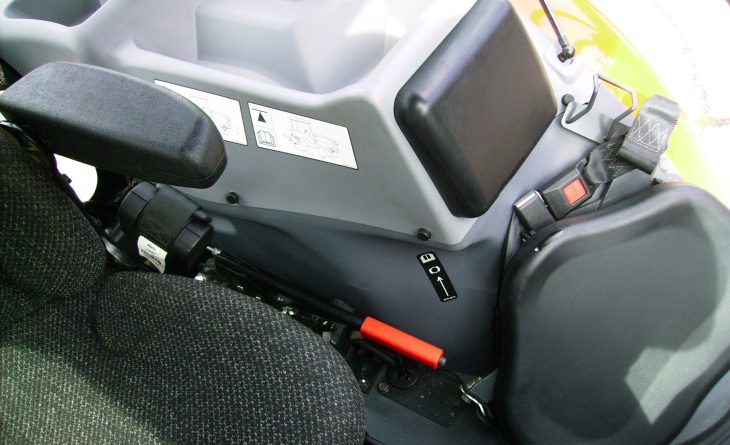 2023 2023 - Kubota M4-063 4wd Hydraulic Shuttle, 40K, Creep speed, Air Con, ONLY 336 hours. - Image 16
