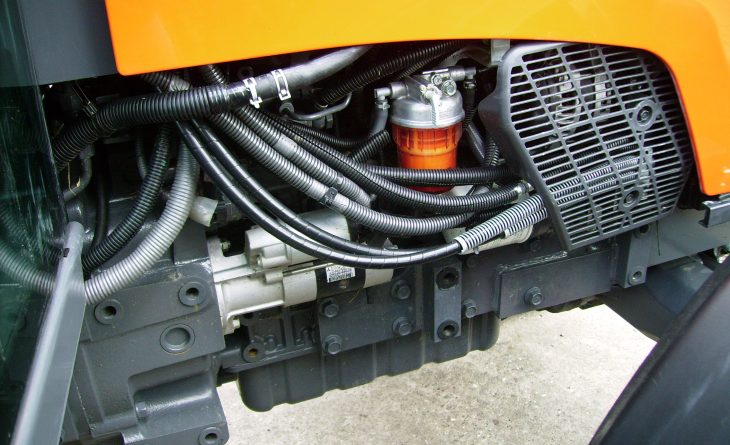 2023 2023 - Kubota M4-063 4wd Hydraulic Shuttle, 40K, Creep speed, Air Con, ONLY 336 hours. - Image 20