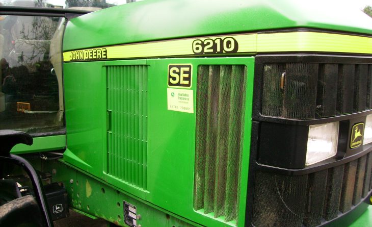 2002 John Deere 6210 4wd SE, 16/16 Power Quad Transmission 38 K/PH, Air Con, 2002, Very tidy. SOLD - Image 7