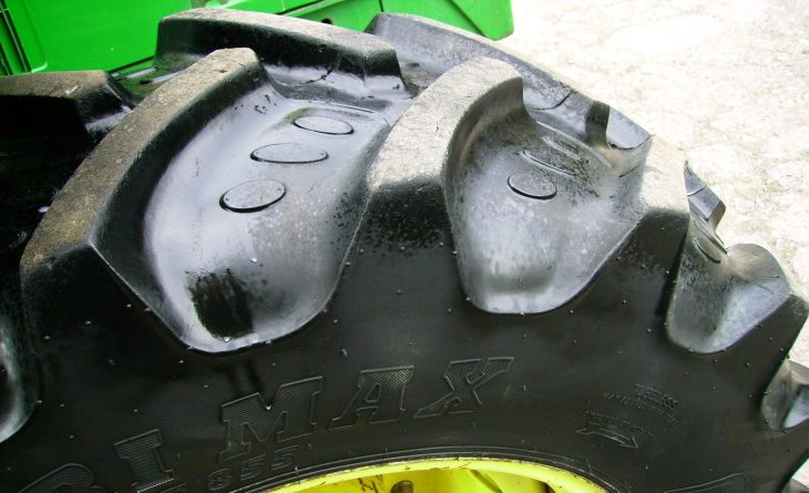 2002 John Deere 6210 4wd SE, 16/16 Power Quad Transmission 38 K/PH, Air Con, 2002, Very tidy. SOLD - Image 20