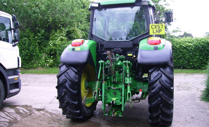 2007 2007 - John Deere 6320 SE 4wd Tractor, Power Quad 38K, Air Con, Passenger seat, Very Tidy. - Image 5