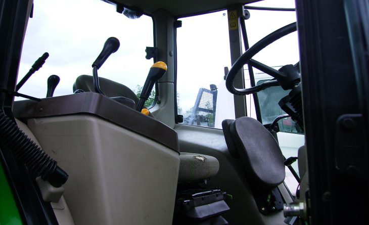 2007 2007 - John Deere 6320 SE 4wd Tractor, Power Quad 38K, Air Con, Passenger seat, Very Tidy. - Image 19