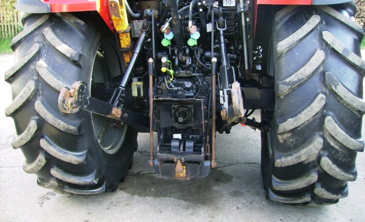 2018 Case Farmall 105C 4wd Tractor 105 hp, 24/24 Power Shuttle 40K, 2018, Only 2525 hours. SOLD - Image 6